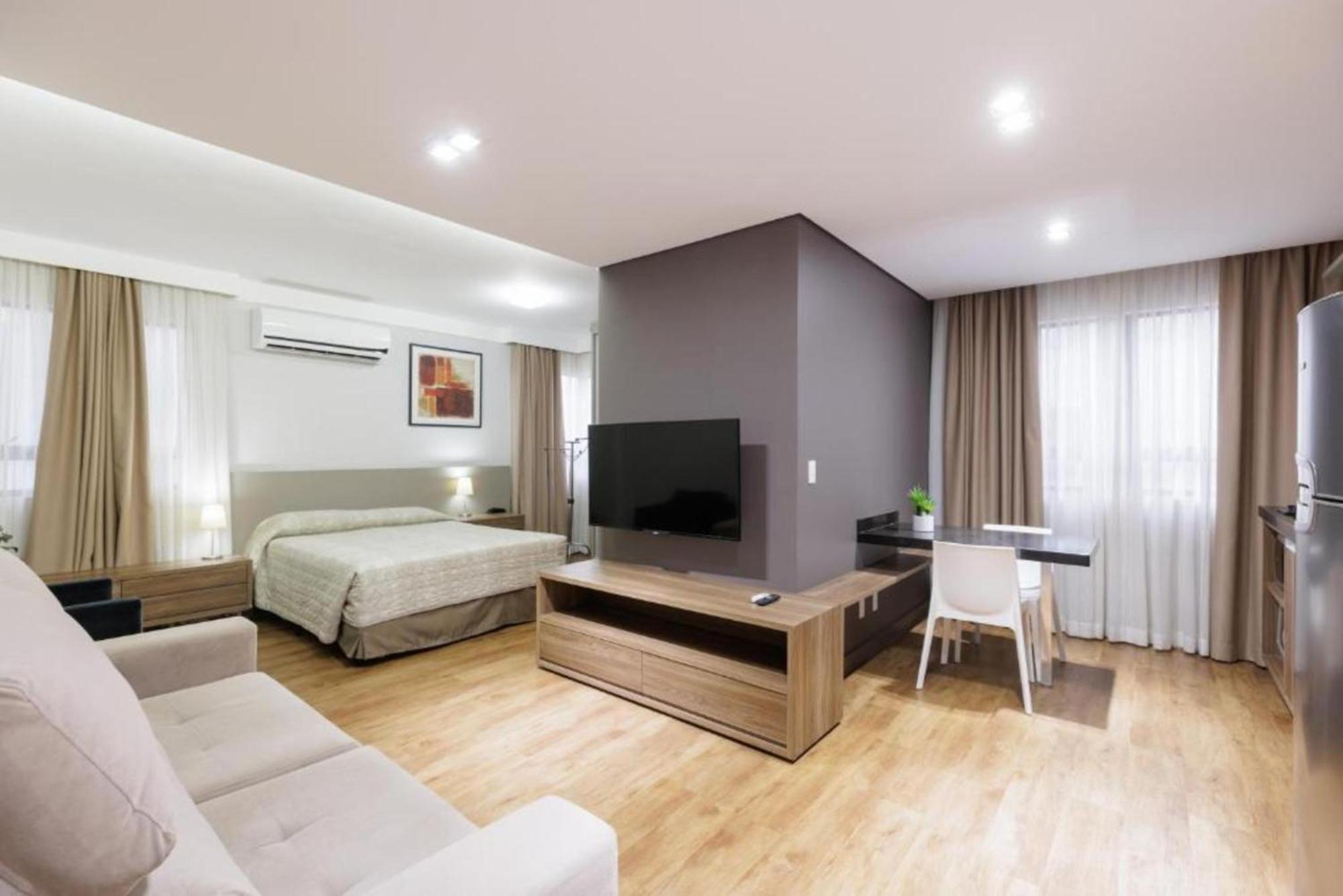 Le Village Flats E Hotel Joinville Esterno foto